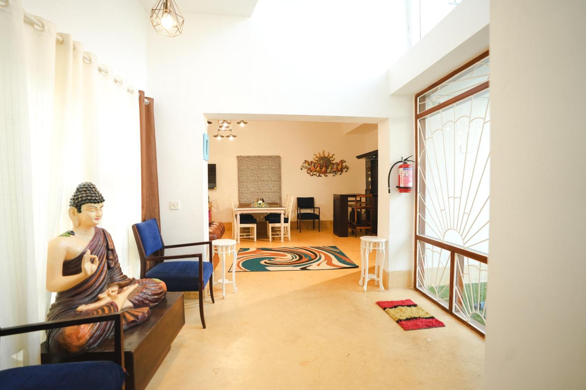 Villa M - Solitude 2 Candolim Goa 3Bhk, Pool Facing, Near Beach, Free Breakfast, Free Wifi And Prime Location Dış mekan fotoğraf